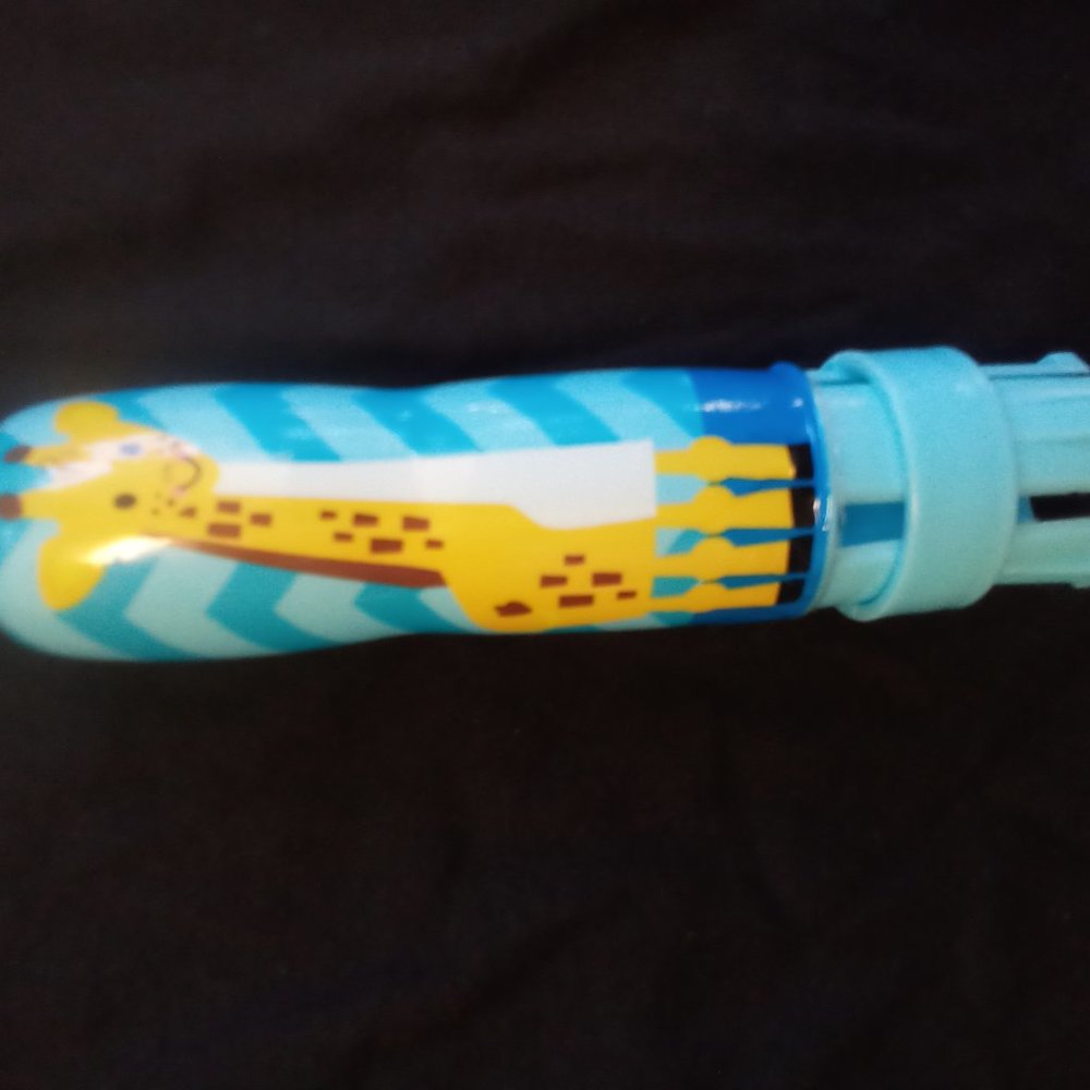 NWOT Hasbro Kids chalk holder unisex